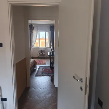 Apartment Casa Solare Bright And Spacious 2br Near Center With Airco Triest