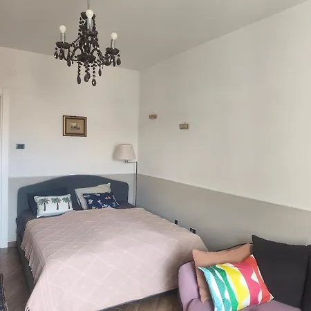 Casa Solare Bright And Spacious 2br Near Center With Airco Apartment *